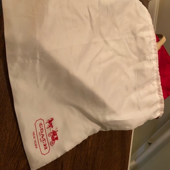 Red Coach Purse - Picture 6 of 7